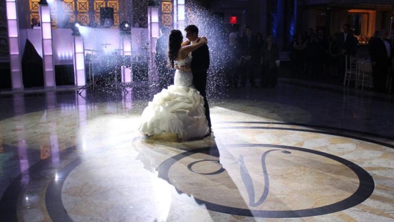 wedding dj entetainment screens wedding fun snowfall lighting 51 375250 1567718594 768x432